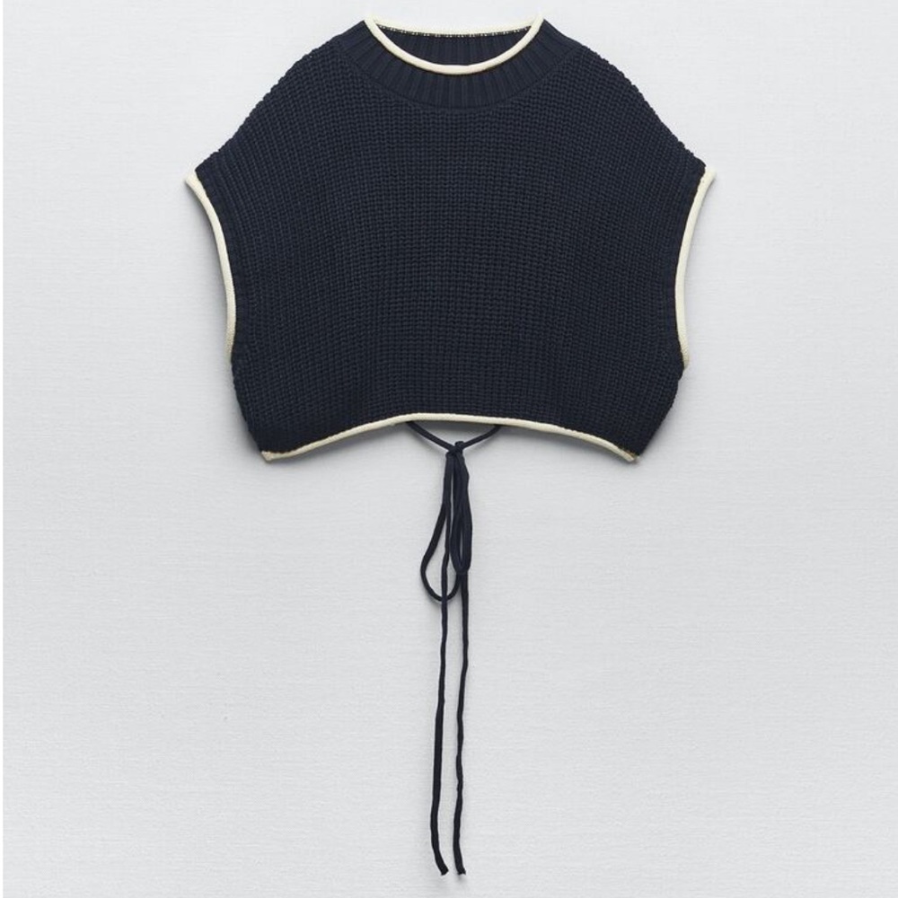 Zara Open back Knit Crop Top- size S